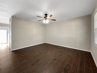 1025 W Oak St, Weatherford, TX 76086 - photo 6