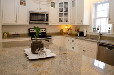 Kitchen 5