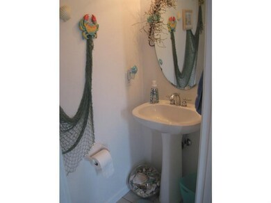 Partial Bath.