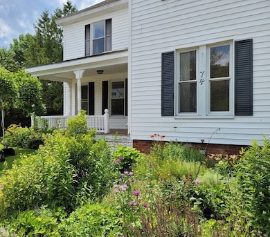 74 Common St unit 3, Barre, MA 01005 - photo 2