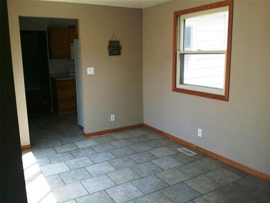 1801 8th Ave SW, Cedar Rapids, IA 52404 - photo 4