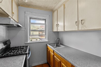 127 Sumner Ave, Central Falls, RI 02863 - photo 6