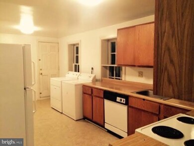 654 Portland St unit 2, Baltimore, MD 21230 - photo 5