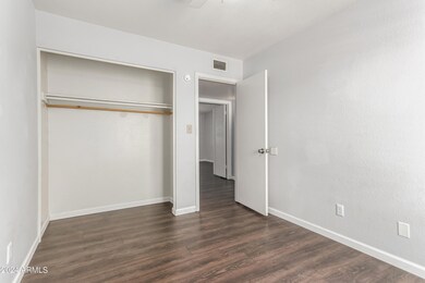 2201 E Holmes Ave, Mesa, AZ 85204 - photo 7