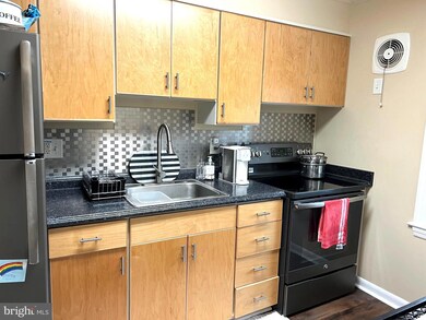 1203 Belle View Blvd unit B2, Alexandria, VA 22307 - photo 7