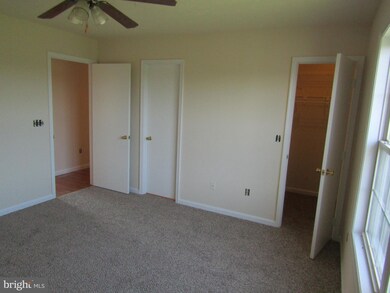 187 Universe Dr, Martinsburg, WV 25404 - photo 6