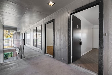 320 E 4th St unit 204, Arlington, TX 76010 - photo 2