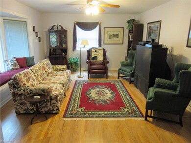 2317 Kivett Dr, Greensboro, NC 27406 - photo 2