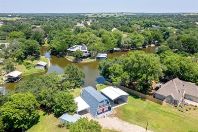 404 Virgo Ct, Granbury, TX 76049 - photo 3