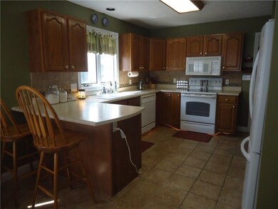 5883 Kennesaw Trail, Columbus, IN 47203 - photo 5