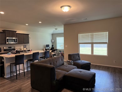 2009 S 14th St, Broken Arrow, OK 74012 - photo 3