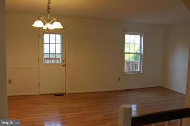 12109 Pikeview Terrace, Germantown, MD 20874 - photo 6