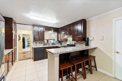 2915 E Ashcroft Ave, Fresno, CA 93726 - photo 7