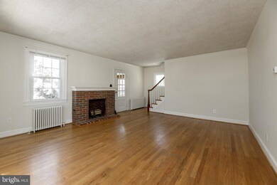 1231 Maple Ave, Halethorpe, MD 21227 - photo 3