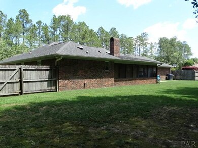 271 Man o War Cir, Cantonment, FL 32533 - photo 6