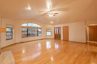 210 N Trailwood-7