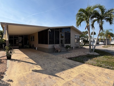 161 Emanus Ct, Fort Myers, FL 33908 - photo 3