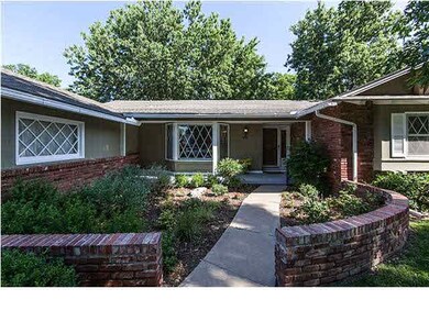 Courtyard entrance, full covered front porch