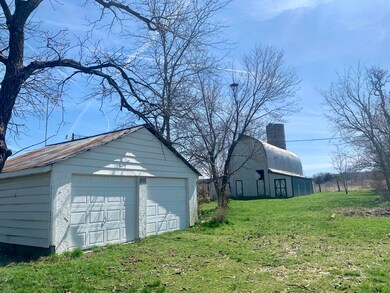 1030 Sampson RD Niangua MO 65713