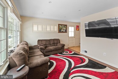 12801 Caldwell St, Rockville, MD 20853 - photo 4