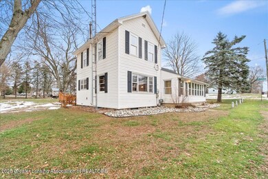 7902 N Welling Rd, Eureka, MI 48833 - photo 5