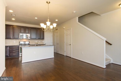 20610 Maitland Terrace, Ashburn, VA 20147 - photo 5
