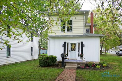 213 S 2nd St, North Baltimore, OH 45872 - photo 2