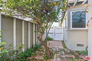 4183 Commonwealth Ave, Culver City, CA 90232 - photo 4