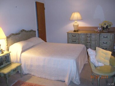 812 W Lehigh St, Bethlehem, PA 18018 - photo 6