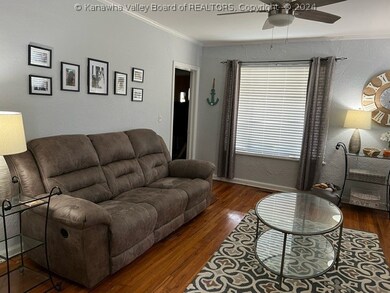 112 20th St, Dunbar, WV 25064 - photo 6