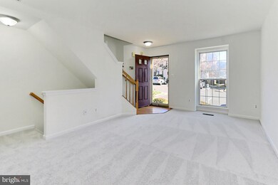 1870 Tiger Lily Cir unit 7, Woodbridge, VA 22192 - photo 5