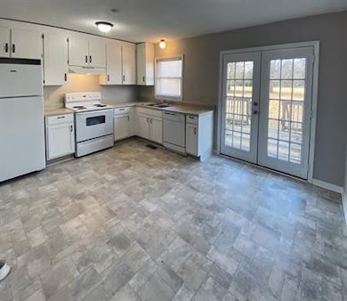 1515 Rogers Cir, Manchester, TN 37355 - photo 6