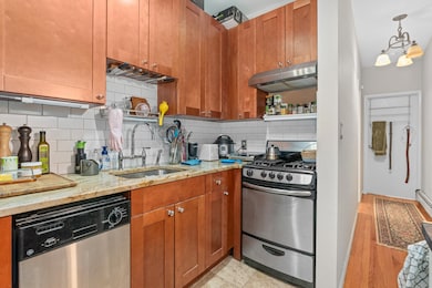 719 Adams St unit 2L, Hoboken, NJ 07030 - photo 6