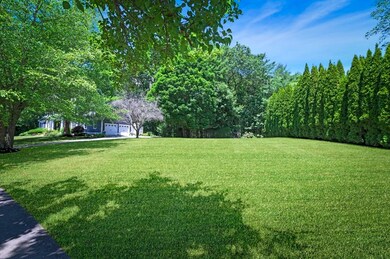 12 Tarbox Ln, North Reading, MA 01864 - photo 4