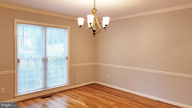 6612 Midhill Place, Falls Church, VA 22043 - photo 6