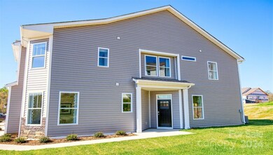 271 Creekview Rd, Hendersonville, NC 28792 - photo 3