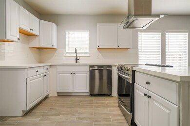 6812 Sidney St, Houston, TX 77021 - photo 7