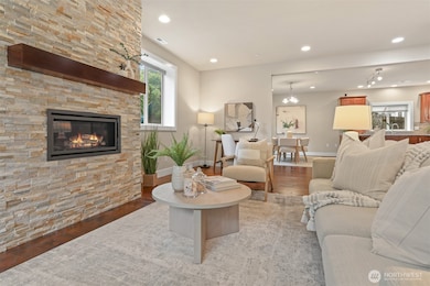 8810 234th St SW, Edmonds, WA 98026 - photo 6