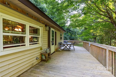 500 Chimney Log Rd, Marshall, NC 28753 - photo 4