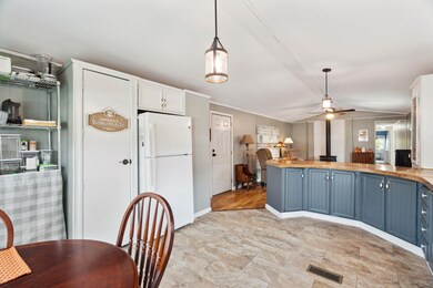 290 Calef Hwy unit C14, Epping, NH 03042 - photo 6