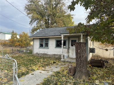 916 Division St, Grand Coulee, WA 99133 - photo 5