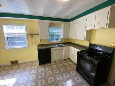 1929 Janette Ave, Cleveland Heights, OH 44118 - photo 6