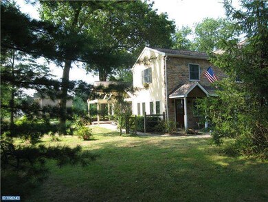 682 Wagner Ct, North Wales, PA 19454 - photo 3