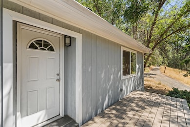 4_18505 e evans creek rd, rogue river-04