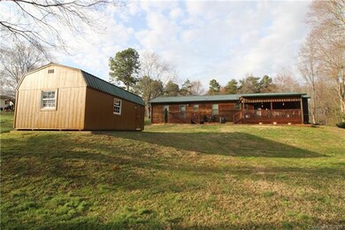 135 Chantilly Ln, Statesville, NC 28625 - photo 3