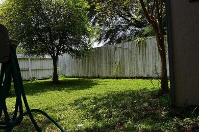 8343 E Ridge Dr, Houston, TX 77040 - photo 4