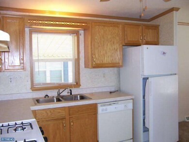 135 Little Ln, Williamstown, NJ 08094 - photo 7