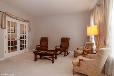 1631 S Hampton Dr, Aurora, IL 60506 - photo 4