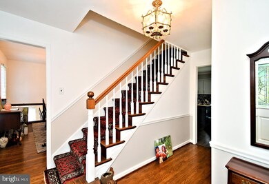 816 Glenn Cir, Wayne, PA 19087 - photo 7