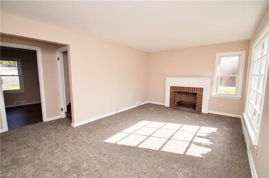1011 19th St NE, Canton, OH 44714 - photo 2